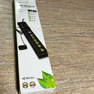 NIB TrickleStar TS 1810 7 outlet AV Advanced power strip